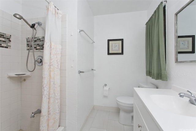 98-364 Kaonohi St Unit 11/386, Aiea, HI 96701 - full bath featuring vanity, tiled shower, and tile patterned floors