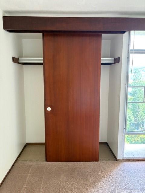1519 Nuuanu Ave Unit 1042, Honolulu, HI 96817 - view of closet