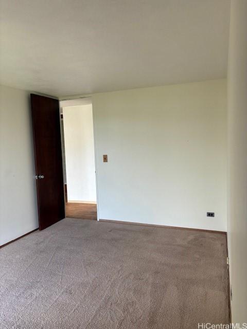 1519 Nuuanu Ave Unit 1042, Honolulu, HI 96817 - spare room featuring carpet flooring
