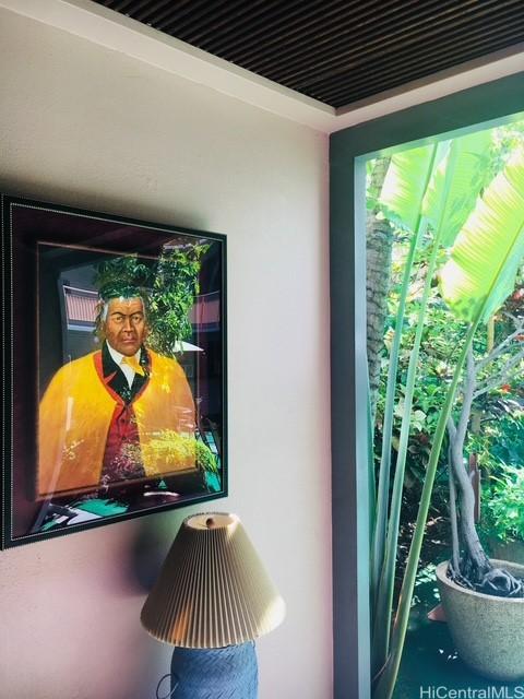 417 Nohonani St Unit 311, Honolulu, HI 96815 - detailed view of stucco siding