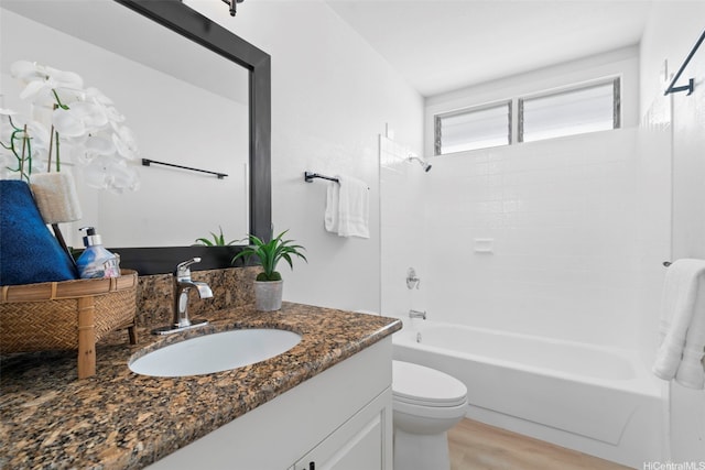 7528 Olili Pl, Honolulu, HI 96825 - full bathroom with vanity, shower / bathtub combination, and wood finished floors
