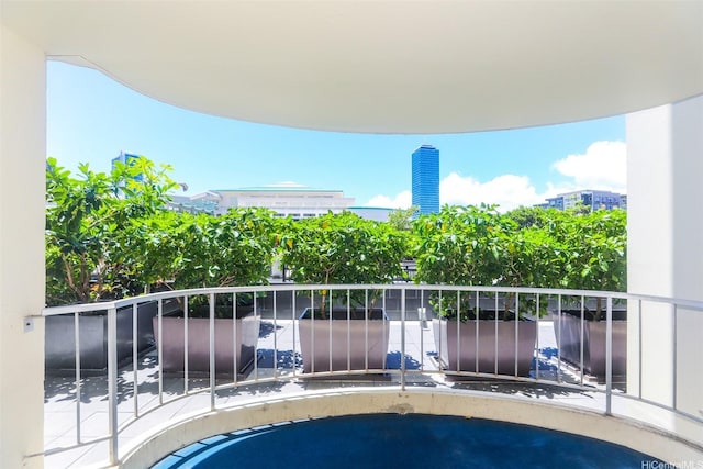 1717 Ala Wai Blvd Unit 303, Honolulu, HI 96815 - view of balcony