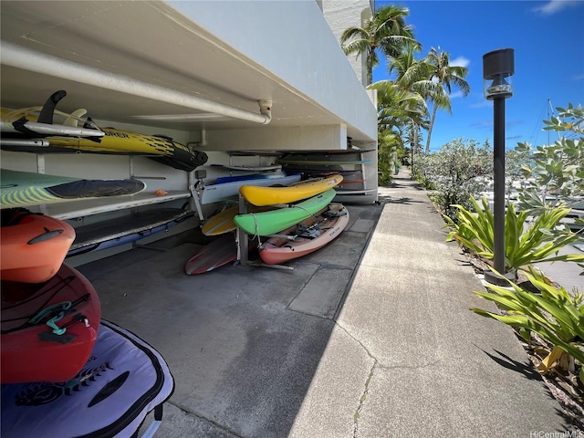 500 Lunalilo Home Rd Unit 22B, Honolulu, HI 96825 - view of garage