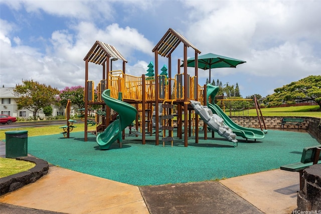 95-1025 Kaapeha St Unit 203, Mililani, HI 96789 - community playground featuring a lawn
