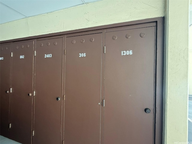 1717 Ala Wai Blvd Unit 306, Honolulu, HI 96815 - detailed view of mail area