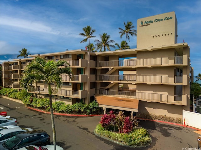 3823 Lower Honoapiilani Rd Unit 105, Lahaina, HI 96761 - view of apartment building / complex
