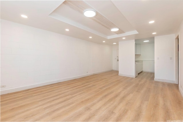 98-1040 Moanalua Rd Unit 1-201, Aiea, HI 96701 - empty room with a raised ceiling, light wood-style floors, baseboards, and recessed lighting