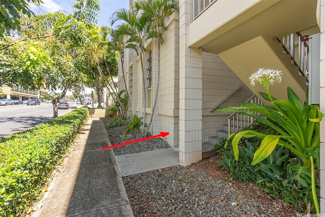 98-1040 Moanalua Rd Unit 1-201, Aiea, HI 96701 - view of property entrance