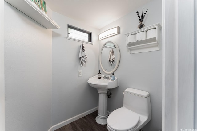 95-280 Ualalehu St Unit 18, Mililani, HI 96789 - bathroom featuring wood finished floors, toilet, and baseboards