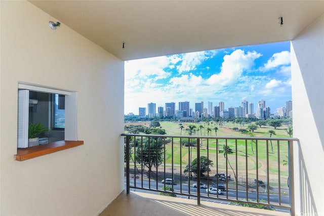 2916 Date St Unit 10I, Honolulu, HI 96816 - balcony featuring a skyline view