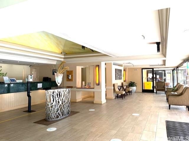 1850 Ala Moana Blvd Unit 819, Honolulu, HI 96815 - reception with ornamental molding