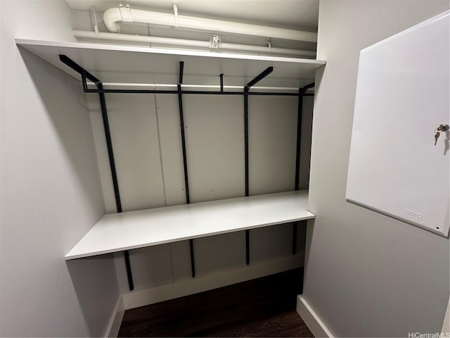 803 Waimanu St Unit 109, Honolulu, HI 96813 - view of closet