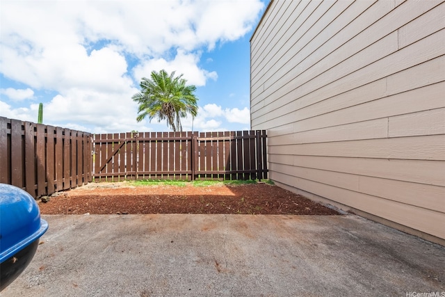 94-402 Kapuahi St Unit 46, Mililani, HI 96789 - view of yard featuring a patio