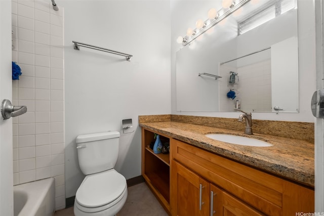 94-402 Kapuahi St Unit 46, Mililani, HI 96789 - full bathroom featuring vanity, toilet, and shower / bath combination
