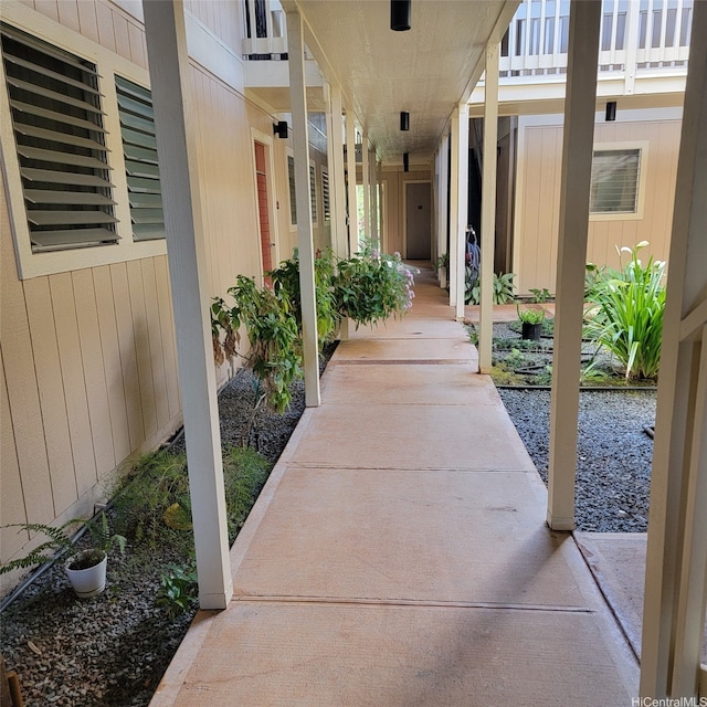 95-1050 Makaikai St Unit 16C, Mililani, HI 96789 - view of patio