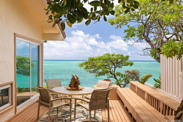 846 Mokulua Dr, Kailua, HI 96734 - balcony with a water view and outdoor dining area