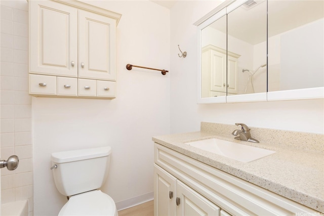 44-374 Olina St Unit 1, Kaneohe, HI 96744 - bathroom with vanity, toilet, and washtub / shower combination
