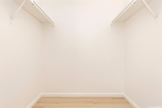 44-374 Olina St Unit 1, Kaneohe, HI 96744 - walk in closet featuring light wood finished floors