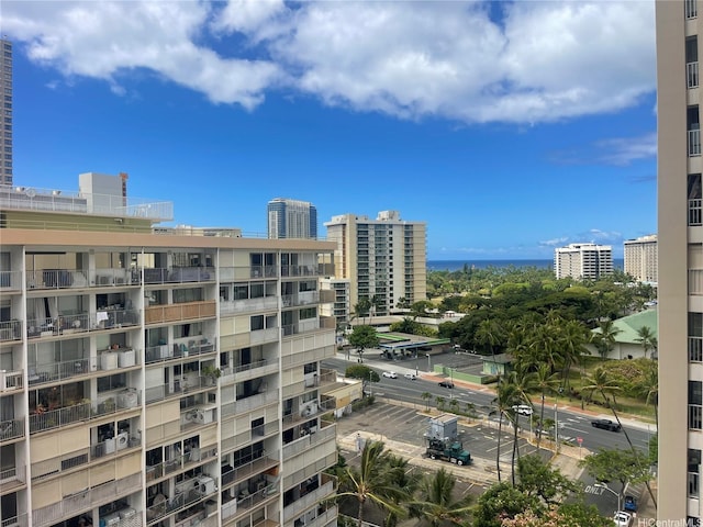 430 Keoniana St Unit 811, Honolulu, HI 96815 - view of apartment building / complex featuring a city view