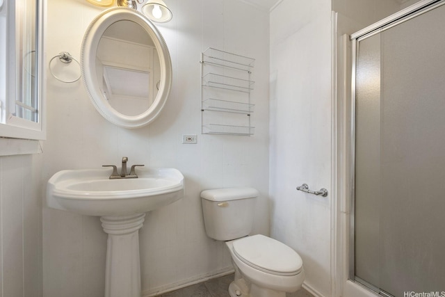 92-742 Nohopono St, Kapolei, HI 96707 - bathroom with a stall shower and toilet