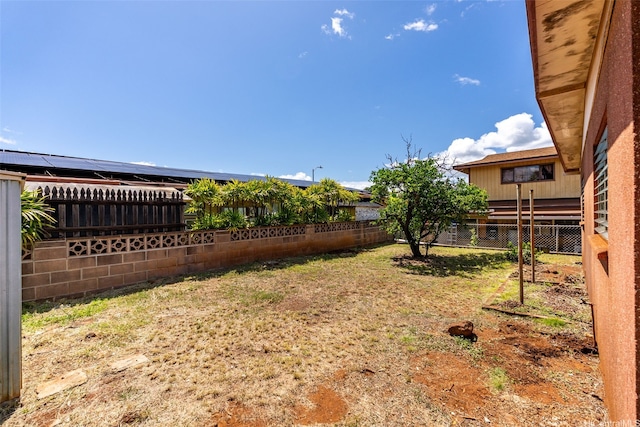94-533 Ulieo St, Waipahu, HI 96797 - view of yard