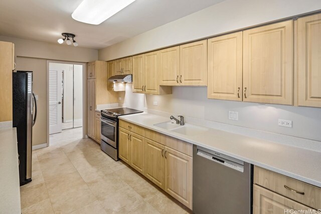 3003 Kalakaua Ave Unit 7B, Honolulu, HI 96815 - photo 10