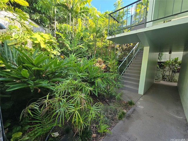 3061 Pualei Cir Unit 105, Honolulu, HI 96815 - view of stairway