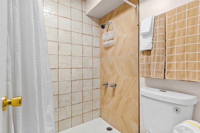 2450 Prince Edward St Unit 1006A, Honolulu, HI 96815 - full bath featuring tiled shower and toilet