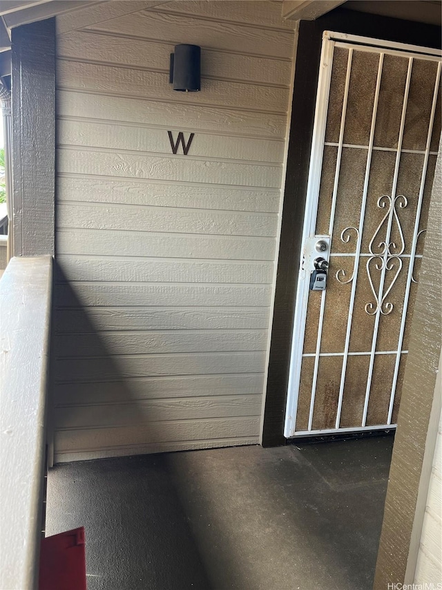 91-1059 Puamaeole St Unit 5W, Ewa Beach, HI 96706 - view of doorway to property