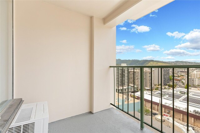 747 Amana St Unit 1607, Honolulu, HI 96814 - balcony with a mountain view and a view of city