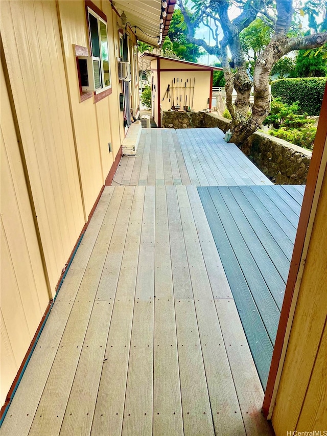 790 Ipuai St, Honolulu, HI 96825 - view of wooden terrace
