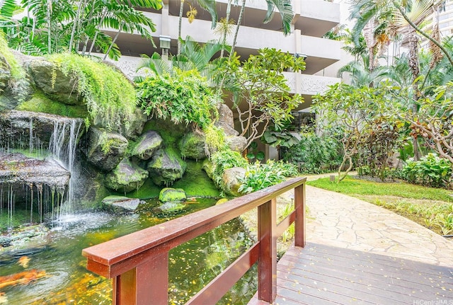 343 Hobron Ln Unit 4302, Honolulu, HI 96815 - view of home's community with a small pond