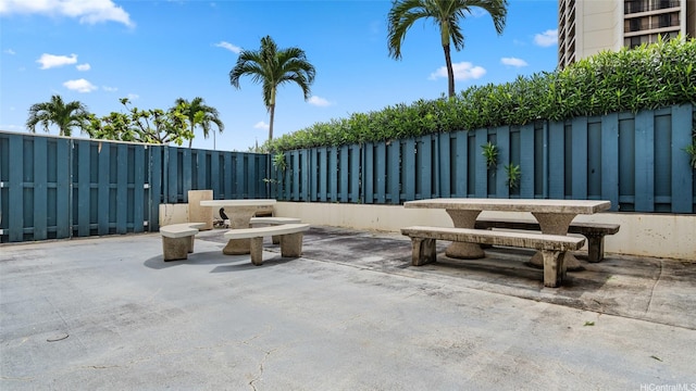 949 Ala Nanala St Unit 1201, Honolulu, HI 96818 - fenced backyard with a patio