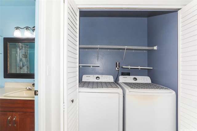 47-718 Hui Kelu St Unit 1504, Kaneohe, HI 96744 - laundry area with washing machine and dryer