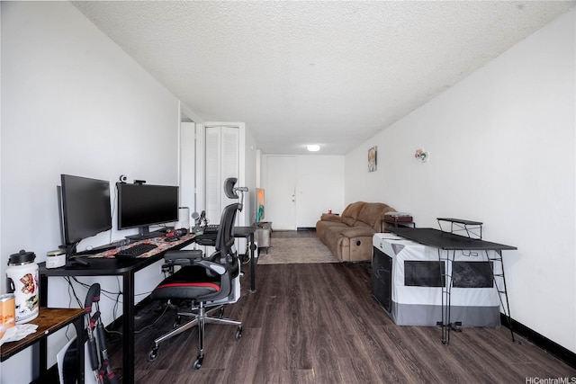 1600 Wilikina Dr Unit A403, Wahiawa, HI 96786 - office area featuring dark wood-style floors and a textured ceiling