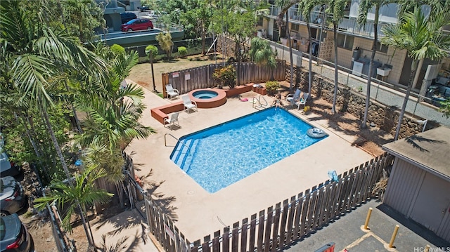 2724 Kahoaloha Ln Unit 902, Honolulu, HI 96826 - community pool featuring a patio