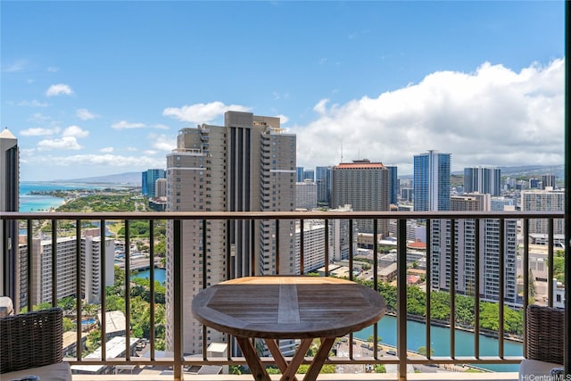 411 Hobron Ln Unit 3314, Honolulu, HI 96815 - balcony featuring a water view and a city view