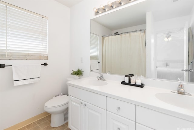 91-1059 Kaimalie St Unit 2P1, Ewa Beach, HI 96706 - bathroom featuring double vanity and toilet