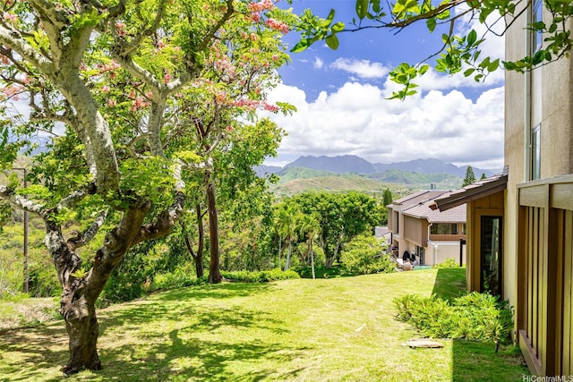 389D Kaelepulu Dr Unit 1504, Kailua, HI 96734 - view of grassy yard featuring a mountain view