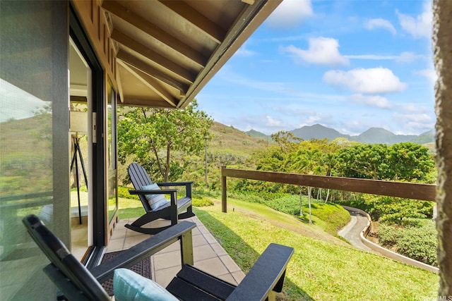 389D Kaelepulu Dr Unit 1504, Kailua, HI 96734 - view of green lawn with a mountain view