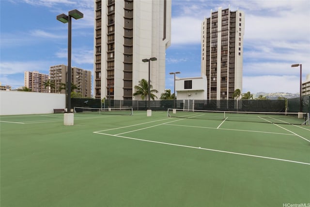 300 Wai Nani Way Unit I304, Honolulu, HI 96815 - view of tennis court with community basketball court and a view of city