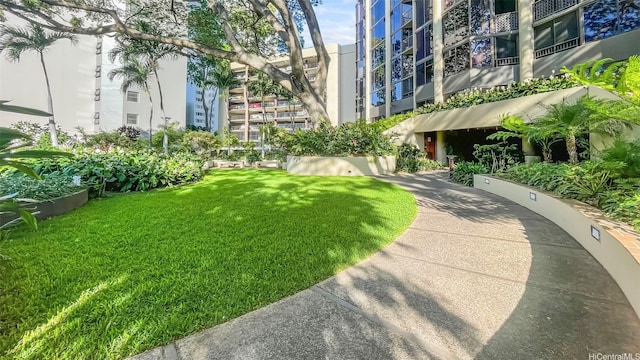 60 N Beretania St Unit 1702, Honolulu, HI 96817 - view of home's community featuring a lawn