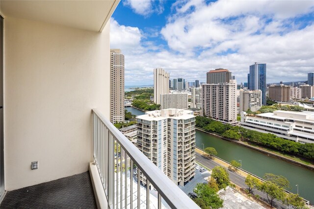 400 Hobron Ln Unit 2412, Honolulu, HI 96815 - balcony with a water view and a skyline view