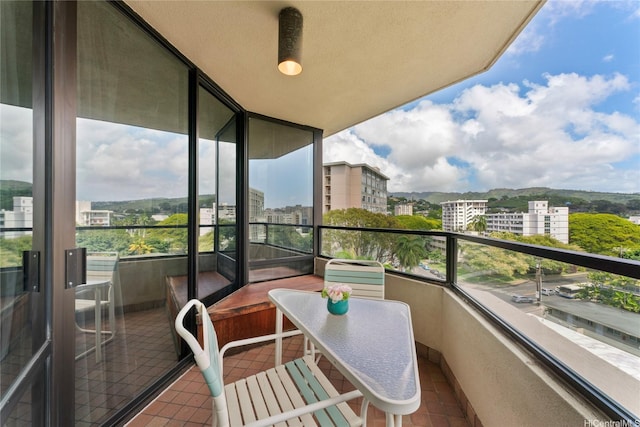 1525 Wilder Ave Unit 903, Honolulu, HI 96822 - balcony with a city view