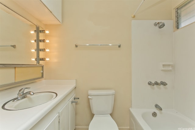 3516 Ala Aloalo Pl, Honolulu, HI 96818 - bathroom featuring vanity, shower / tub combination, and toilet