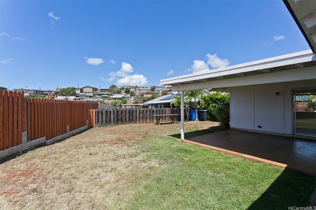 3516 Ala Aloalo Pl, Honolulu, HI 96818 - view of yard with a patio