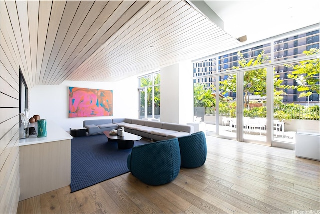 1001 Queen St Unit 1815, Honolulu, HI 96814 - community lobby with expansive windows