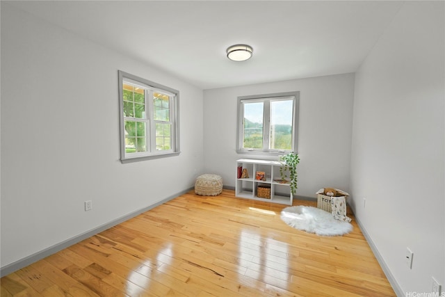 4162 Puu Panini Ave Unit A, Honolulu, HI 96816 - empty room featuring hardwood / wood-style flooring and baseboards