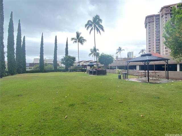 98-501 Koauka Loop Unit A1008, Aiea, HI 96701 - view of home's community featuring a gazebo and a lawn