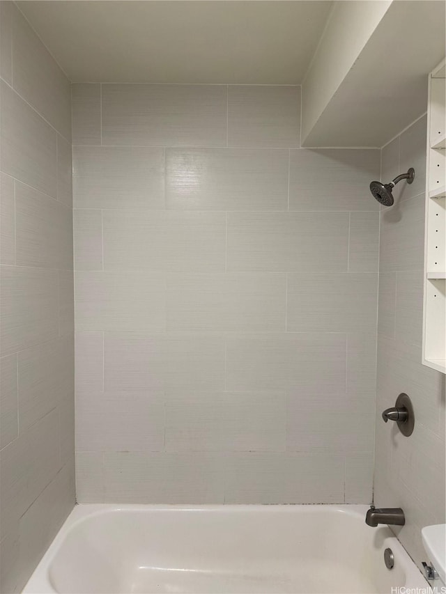 1717 Ala Wai Blvd Unit 501, Honolulu, HI 96815 - bathroom with bathtub / shower combination